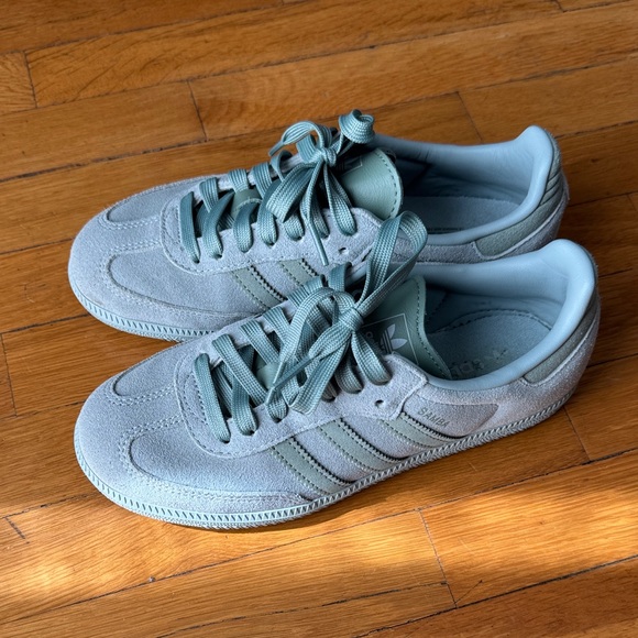 Adidas Womens Samba OG Sneakers - Picture 2 of 6